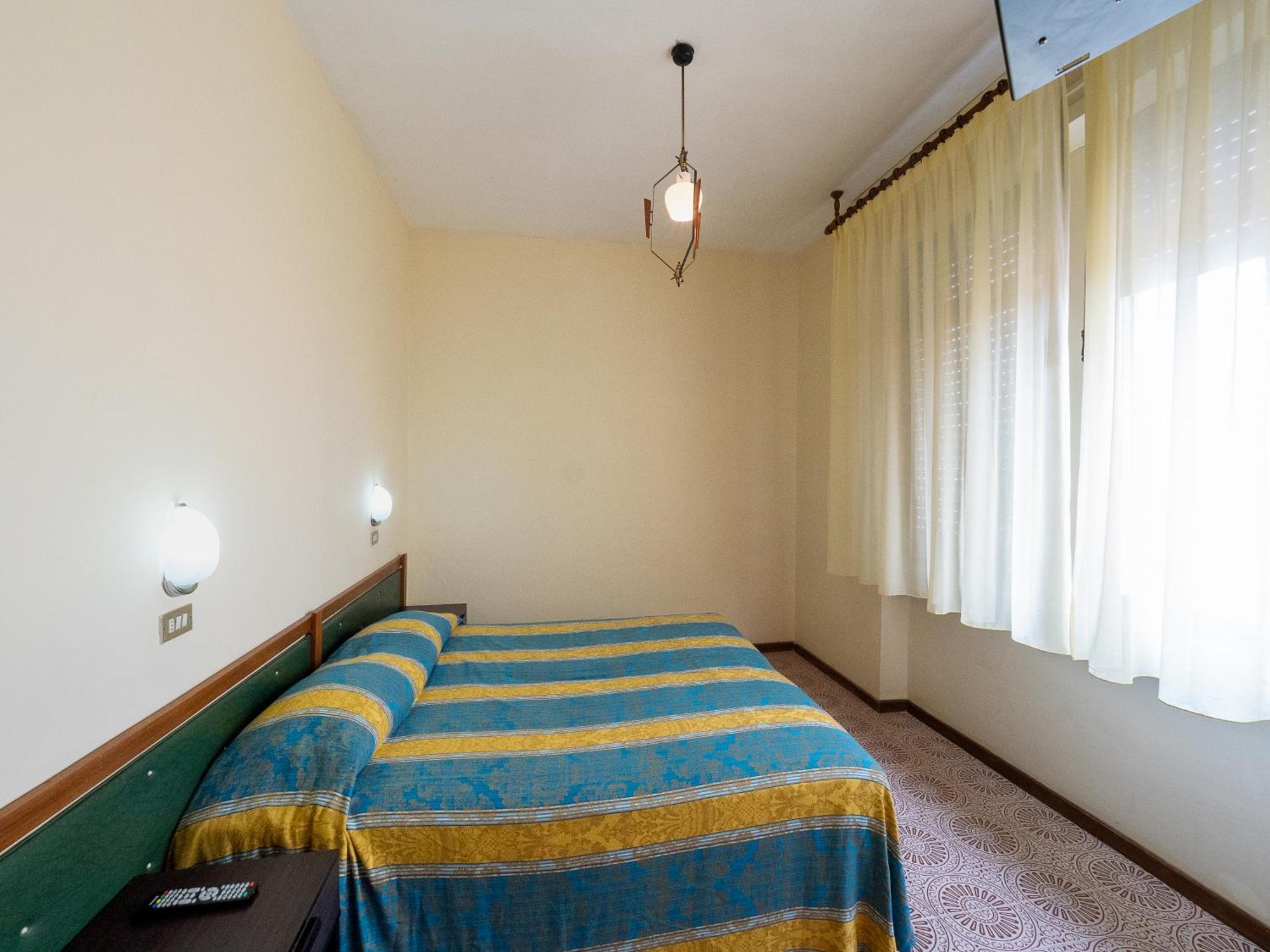 Hotel Blurelda シルヴィ・マリーナ エクステリア 写真